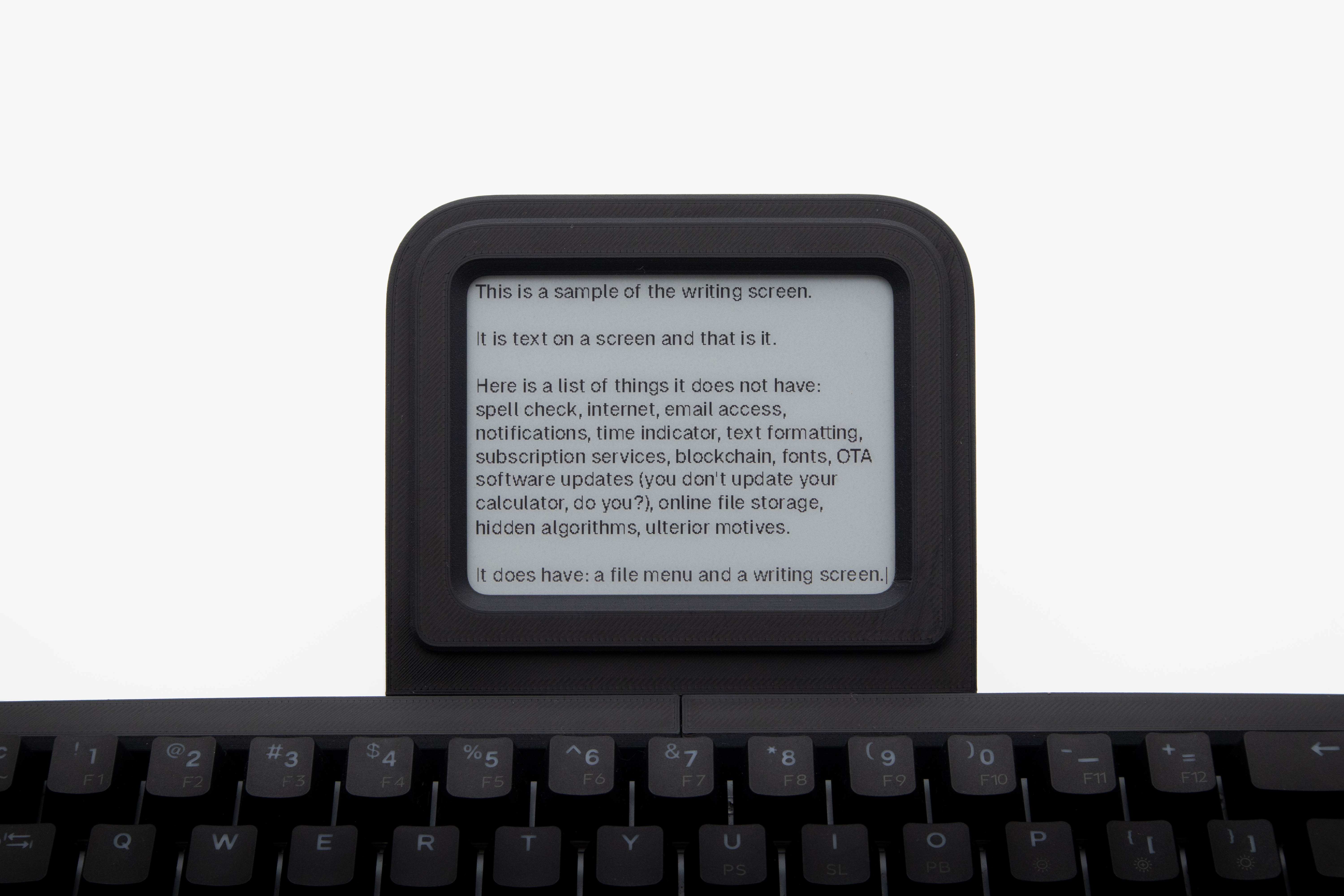 Tapico e-Ink display and keyboard